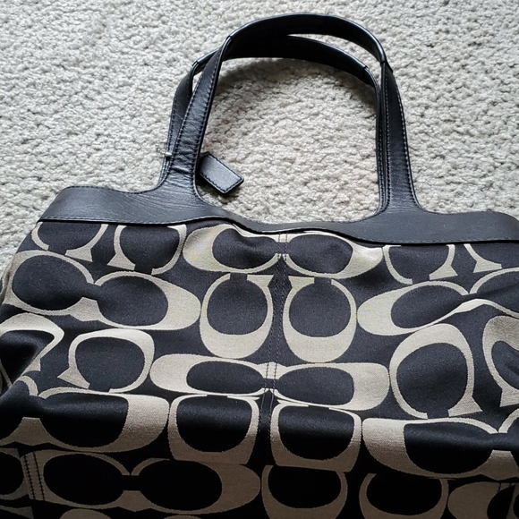 Coach 🎒 - Picture 2 of 7